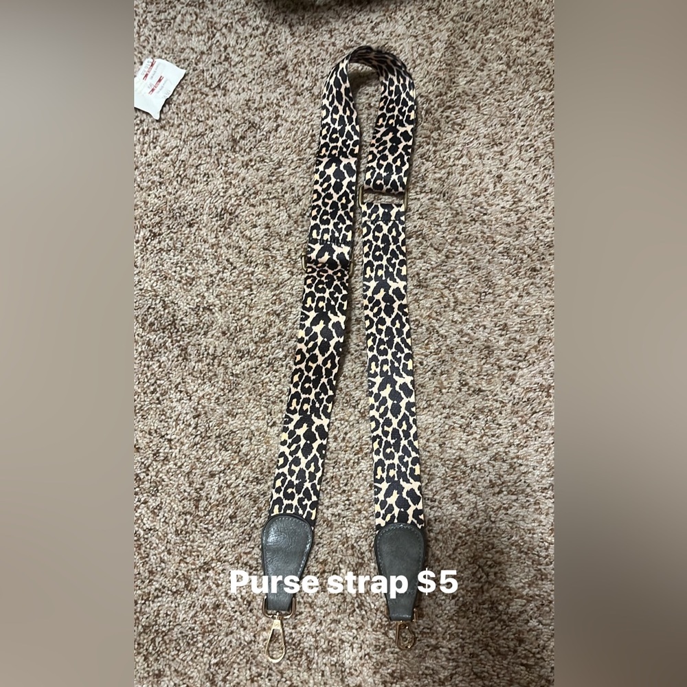 Purse strap never used